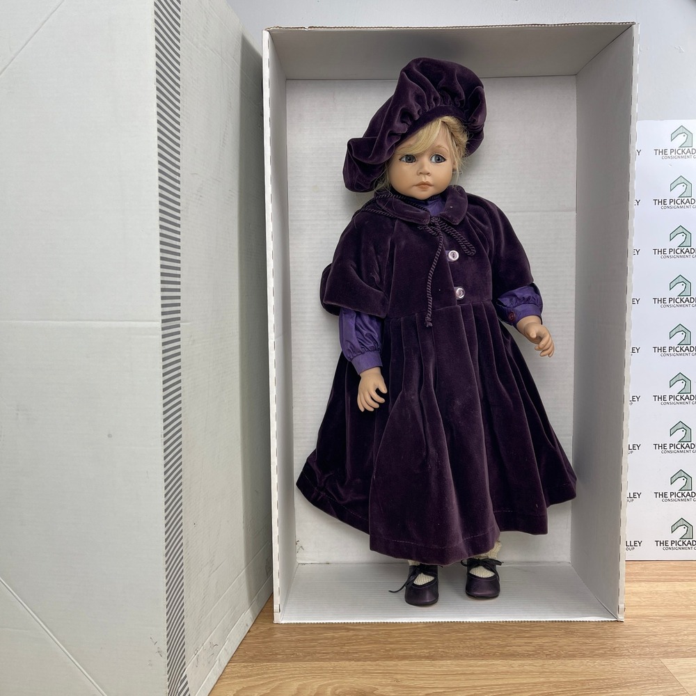 1997 Gotz Gabrielle Artist Collector Doll Limited Edition Joke Grobben